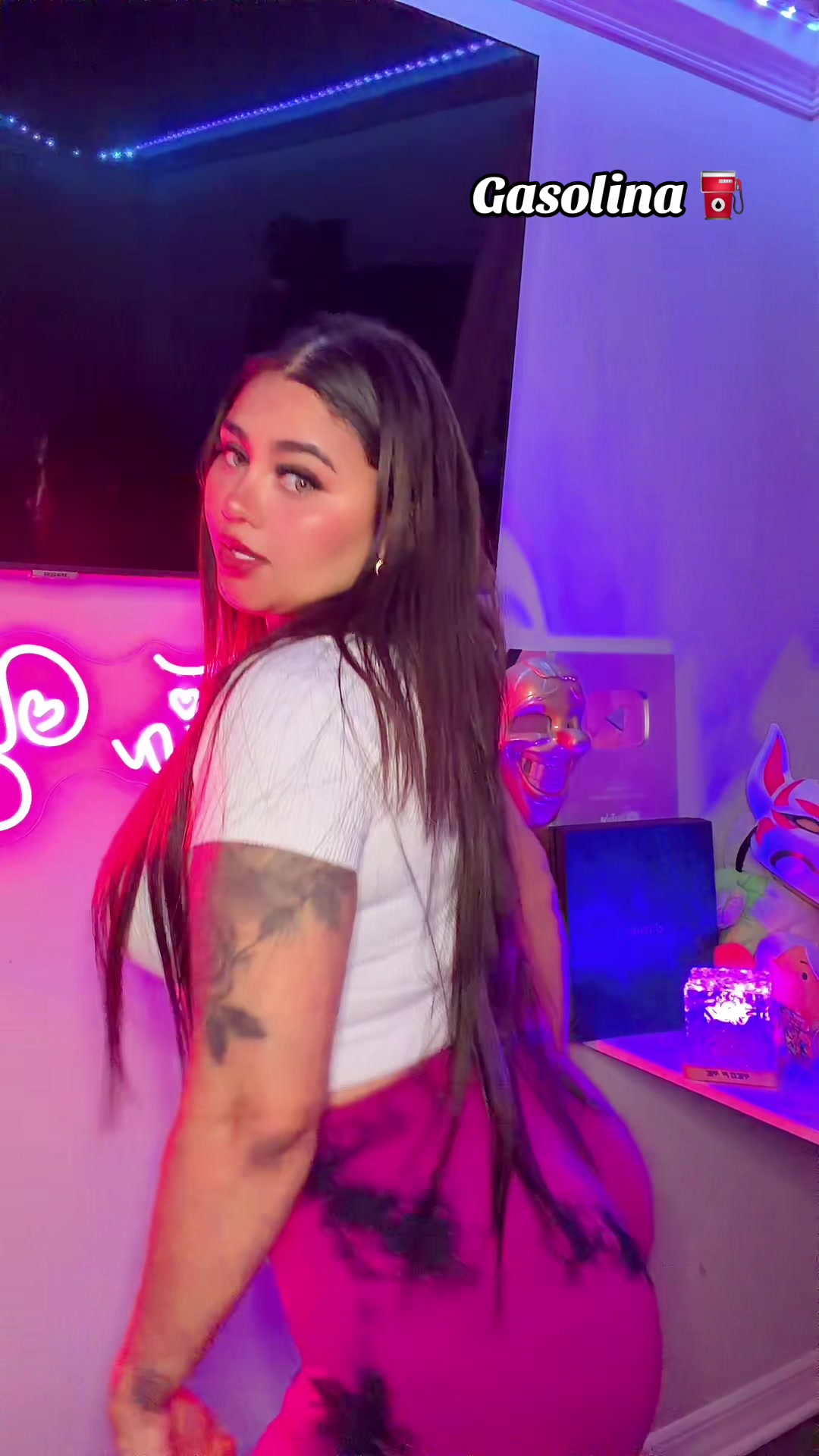 @🦖TIA YOSHY🌷🗽