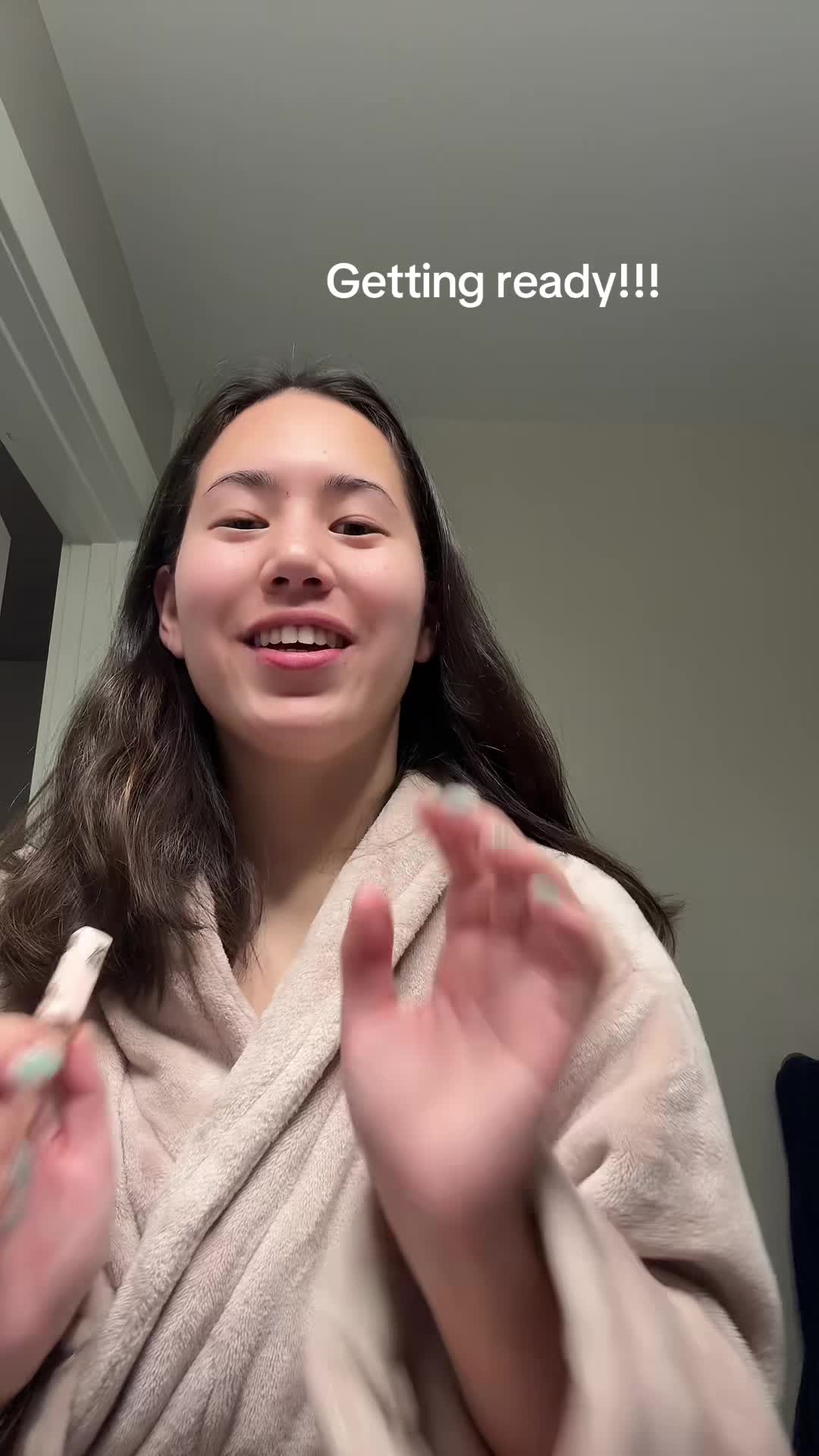 @Ava