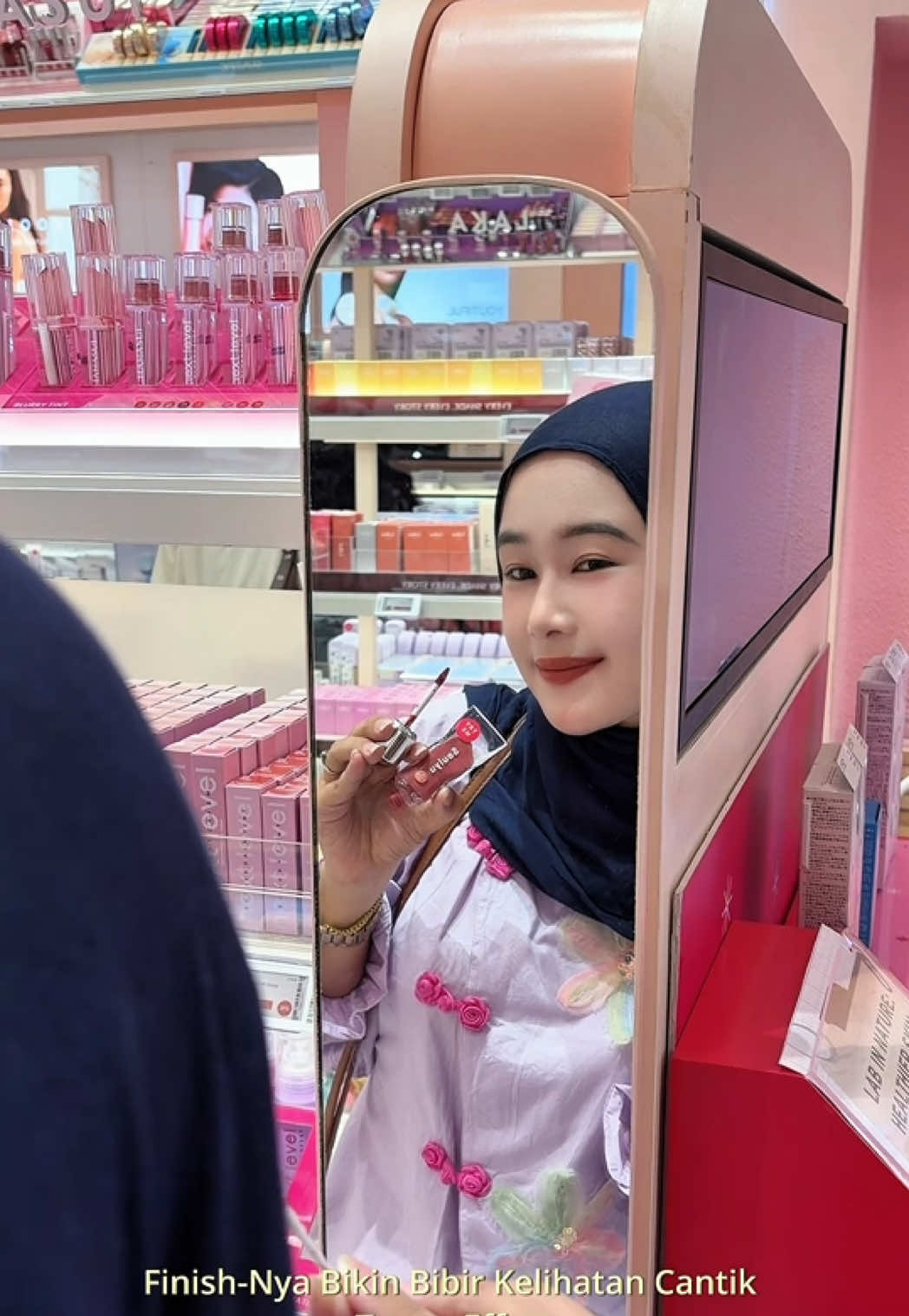 @Lidya Salsabilla Wong 🌸
