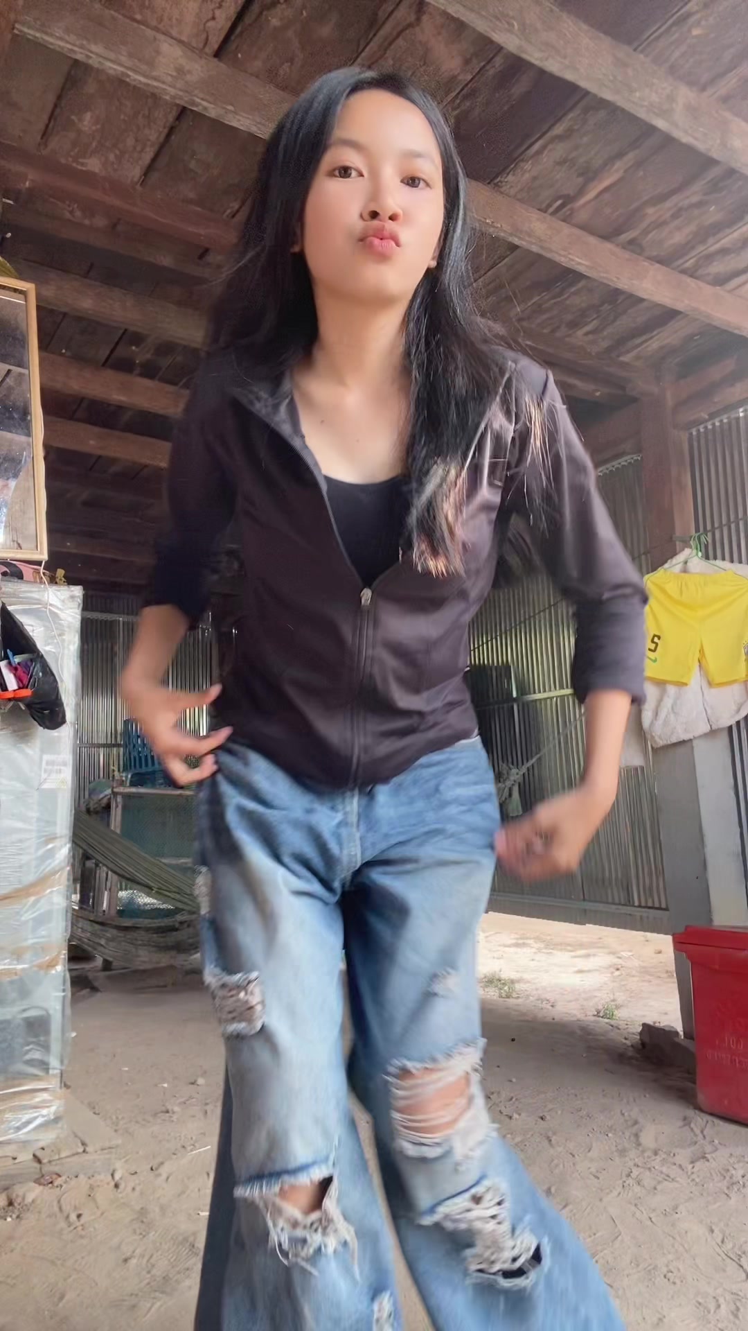 @ញុមកូនខ្មែរកាត់កម្ពុជា🇰🇭