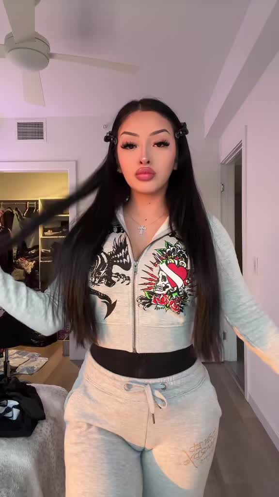@haileyy