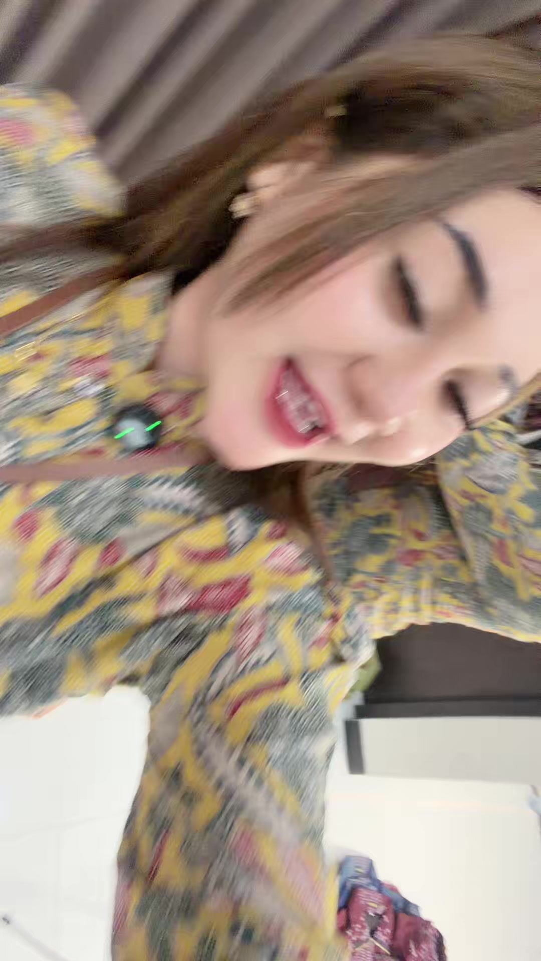 @inisintottyy