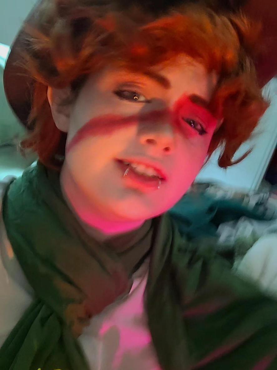 @Adrian 🧩📼