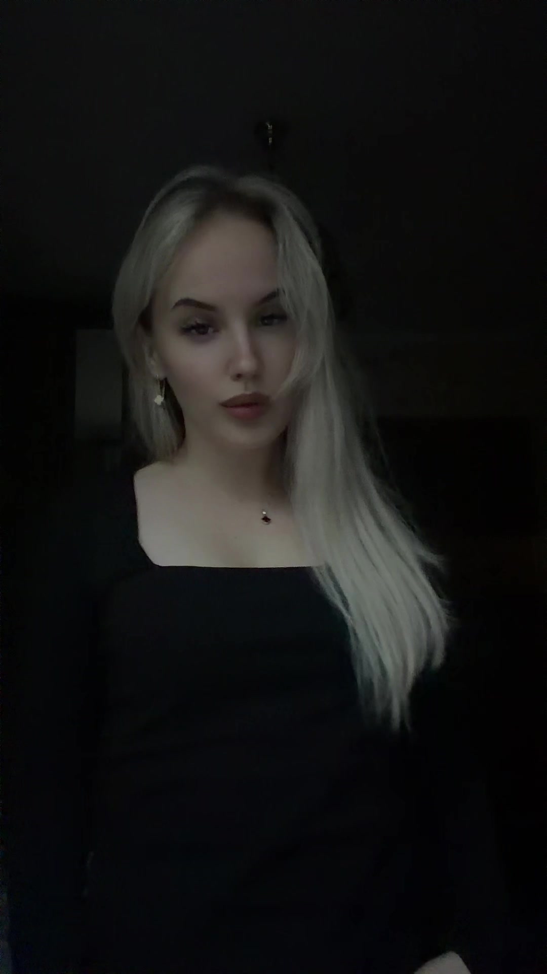 @соникс@);;
