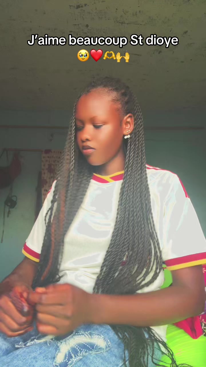 @Hawa Sy 🥀❤️