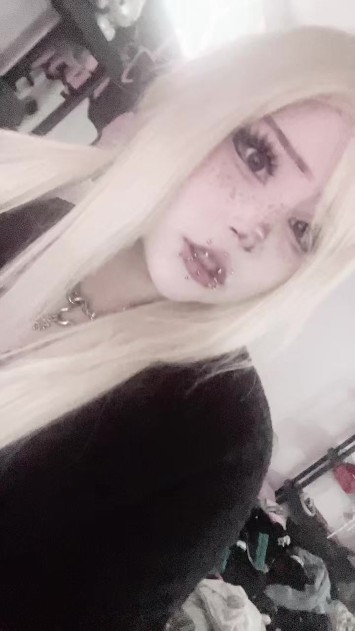 @lala:3