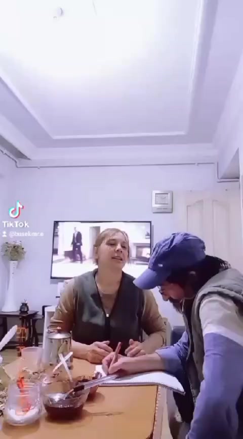 @G&uuml;lten kumru