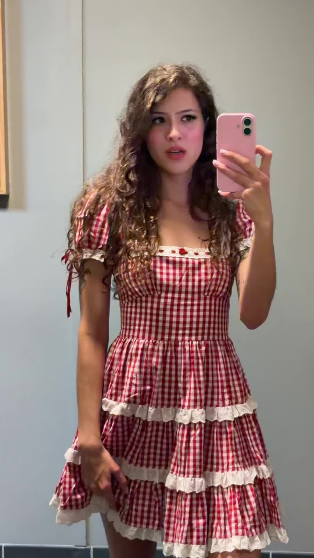 @sarahlovesbananas