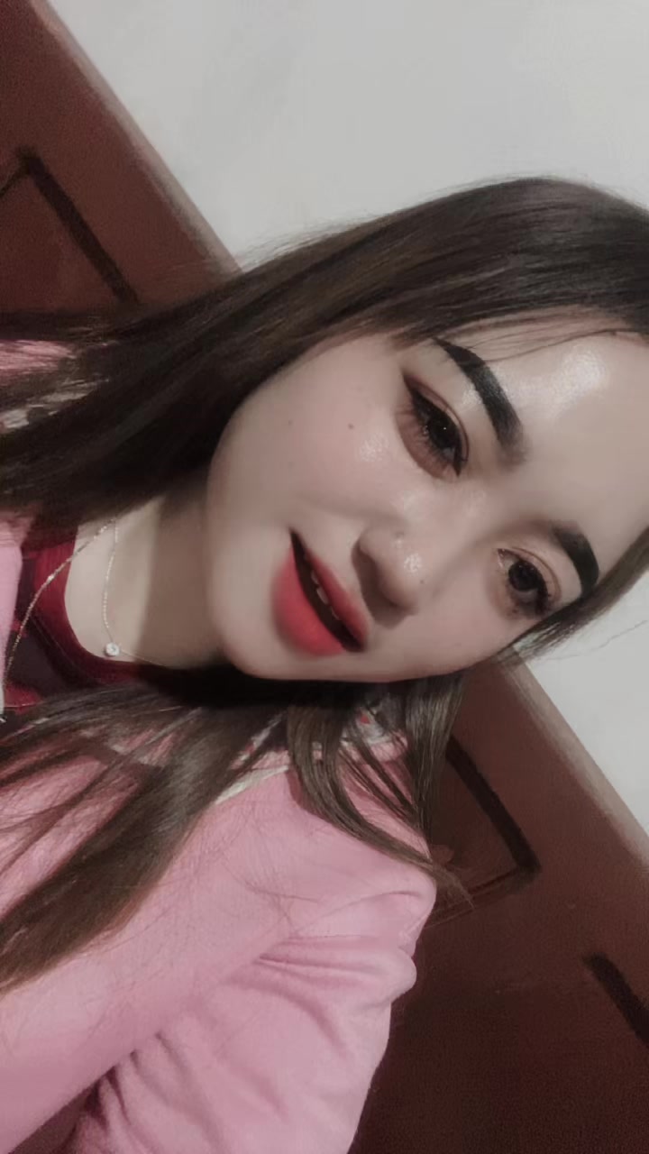 @YESICA FEBRIANA ✨