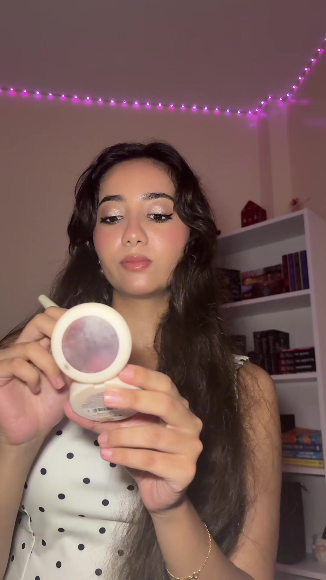 @Amina ྀིྀི 💌📖🕯️