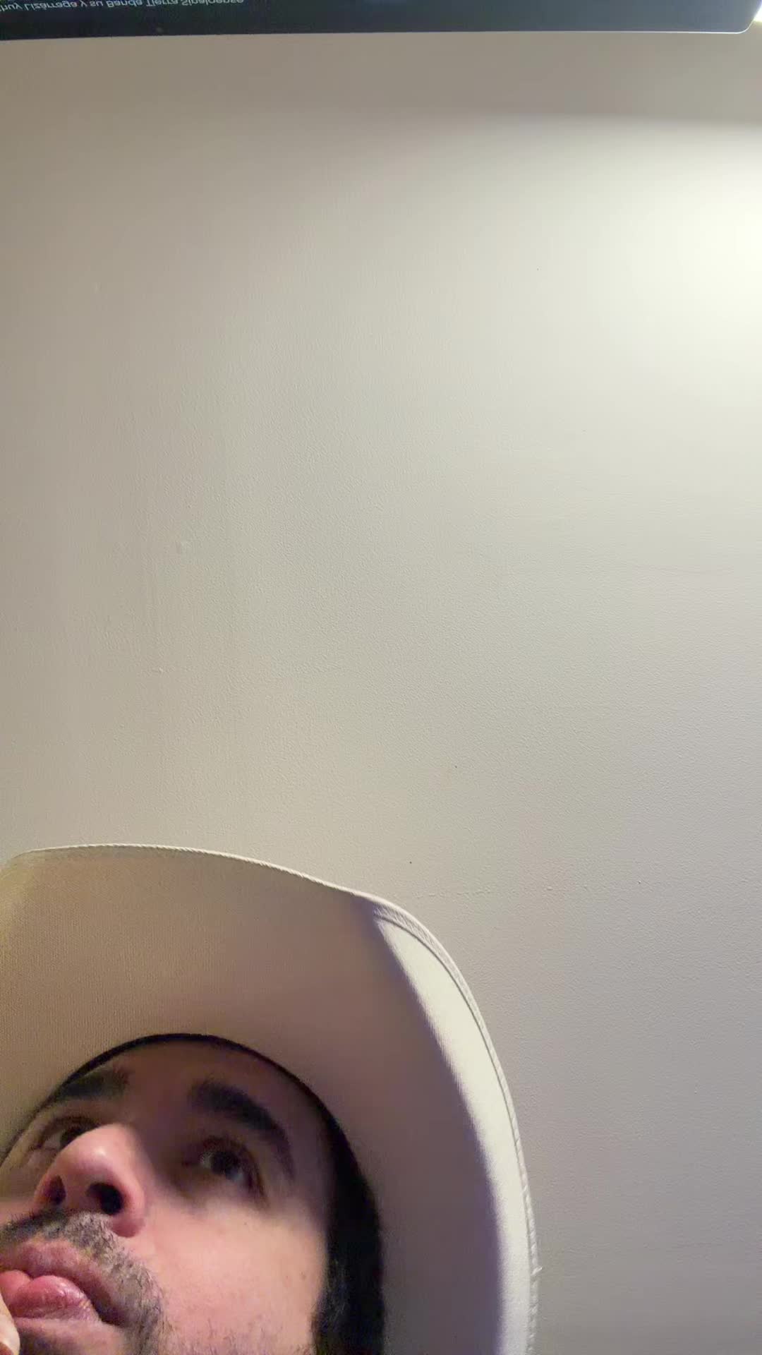 @AngelCorado2
