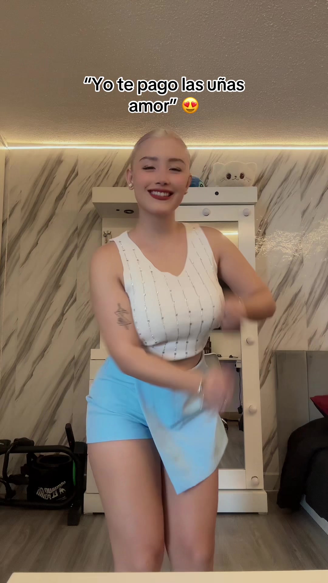 Mariana Castro (@marianacastmx) - Urlebird