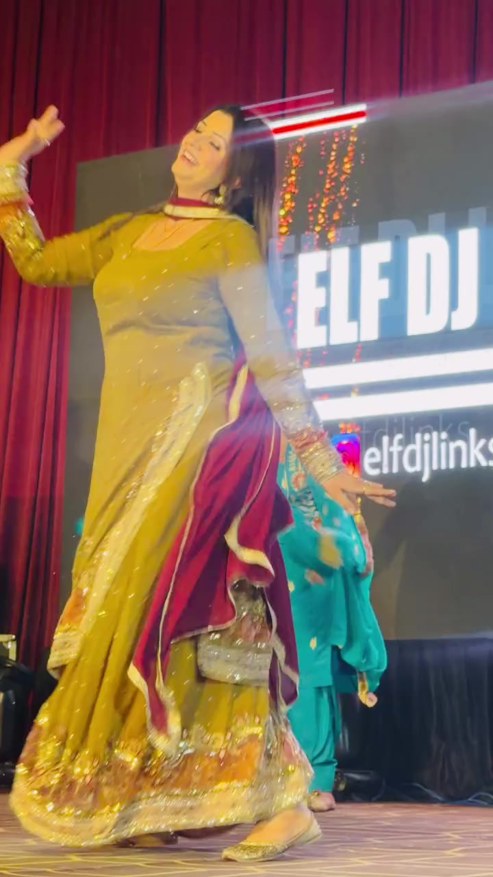 @Aj_Malika011