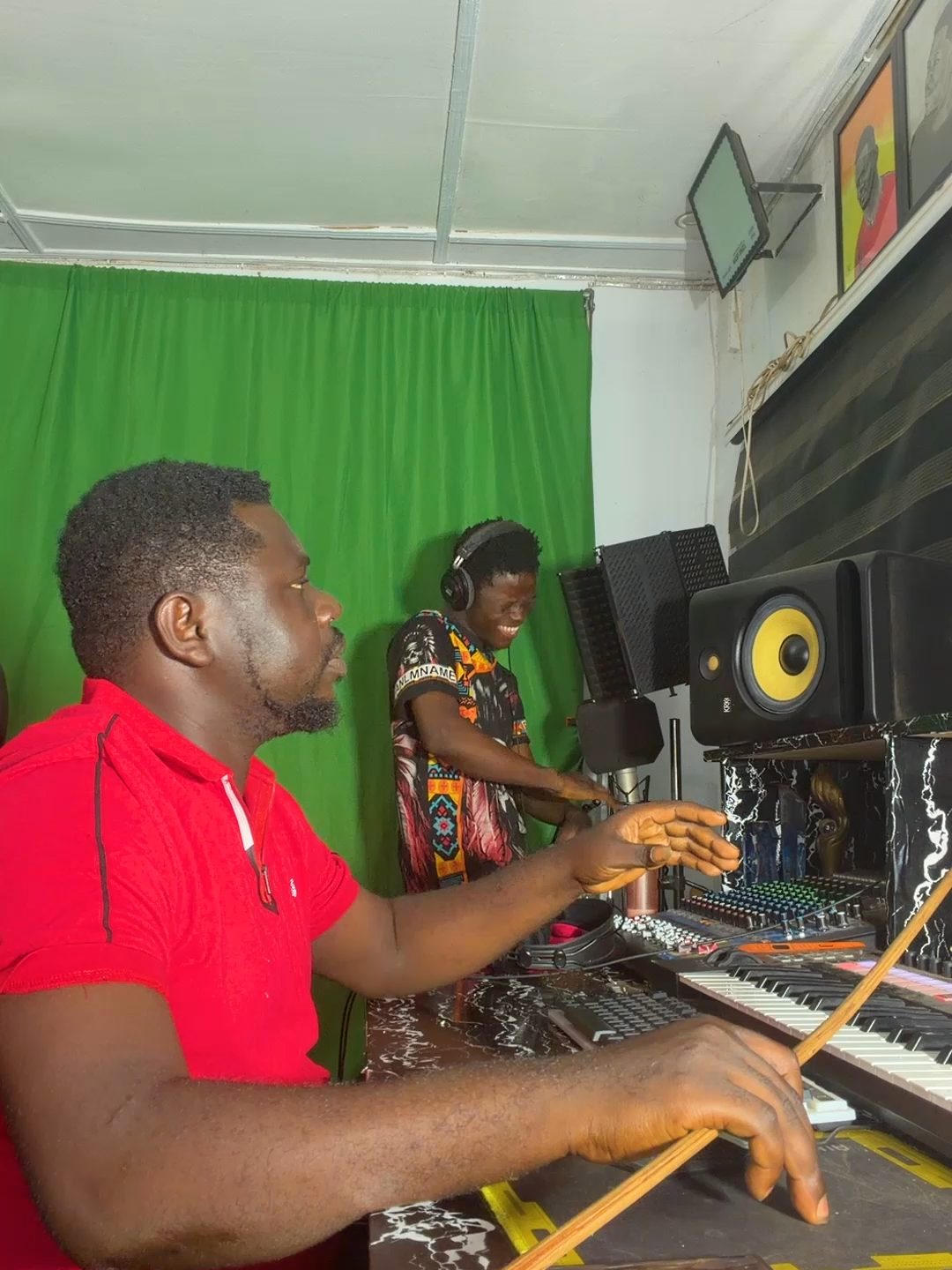 @HONEY BOY GH