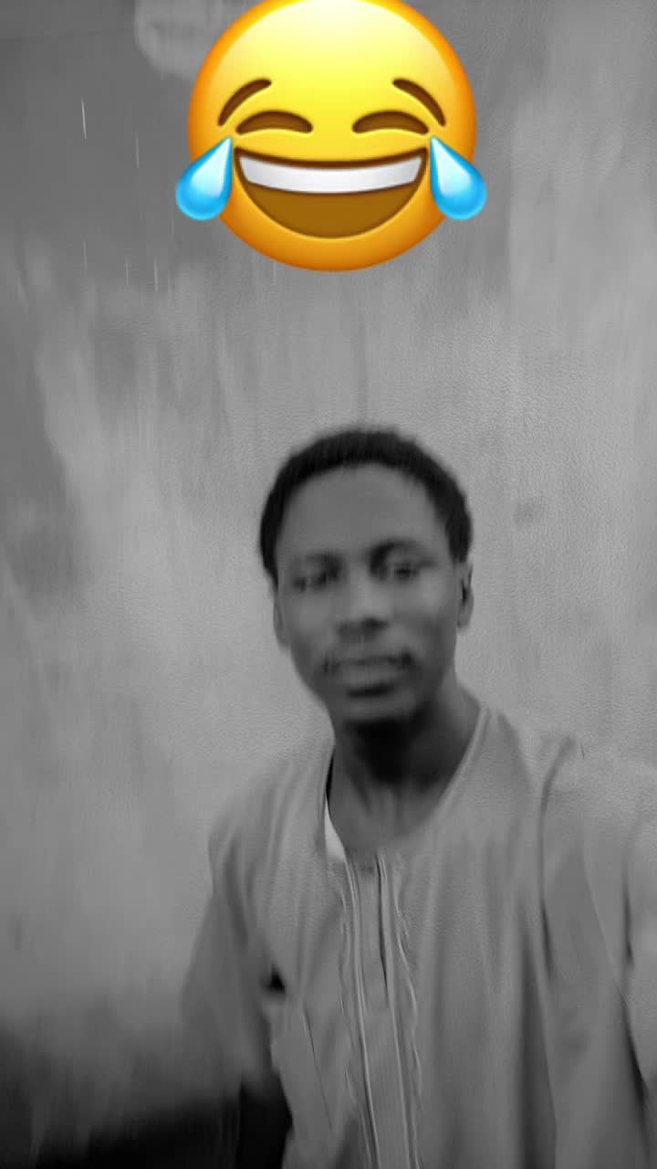 @P A COMEDIAN 