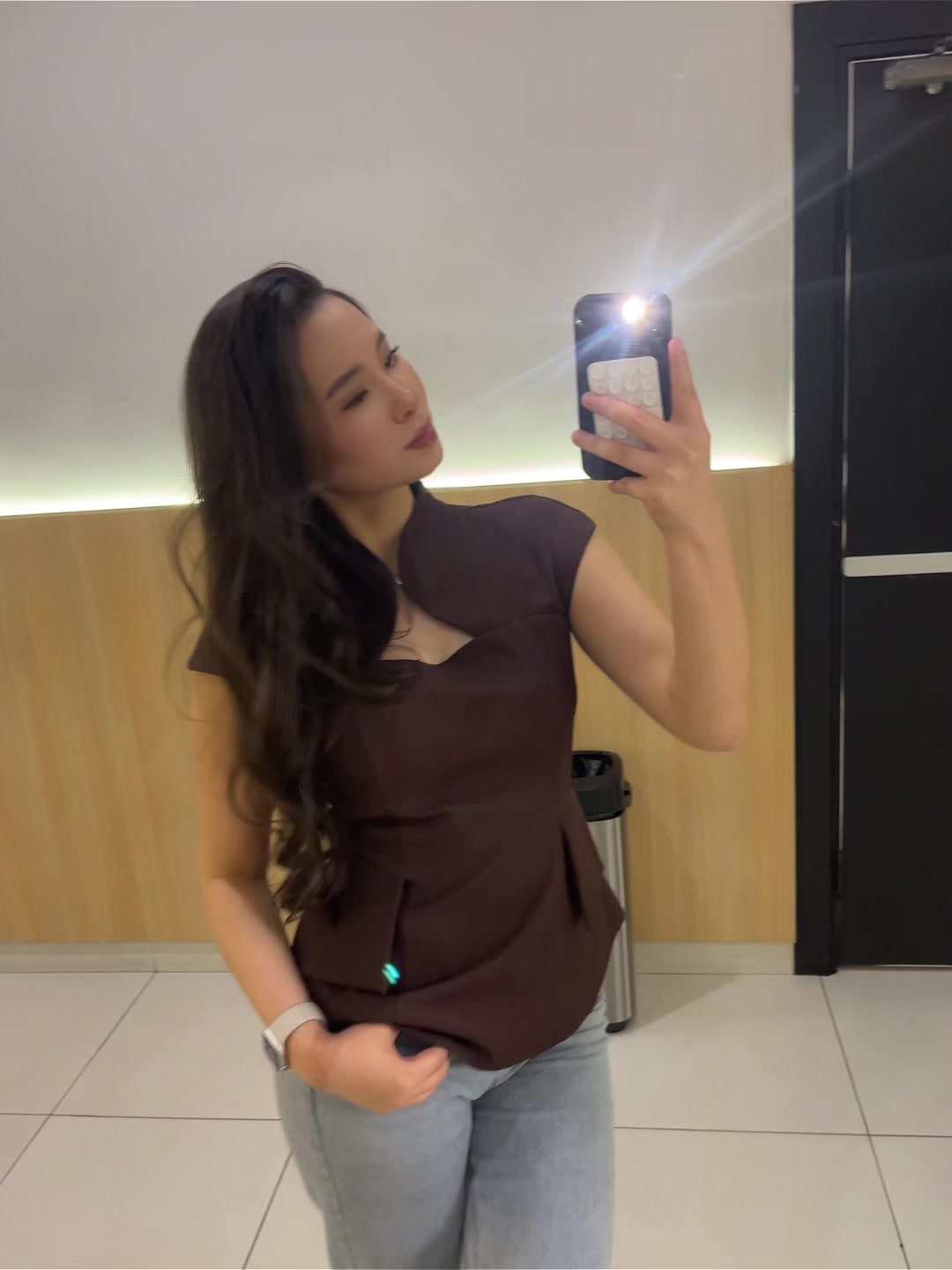 @log.aru