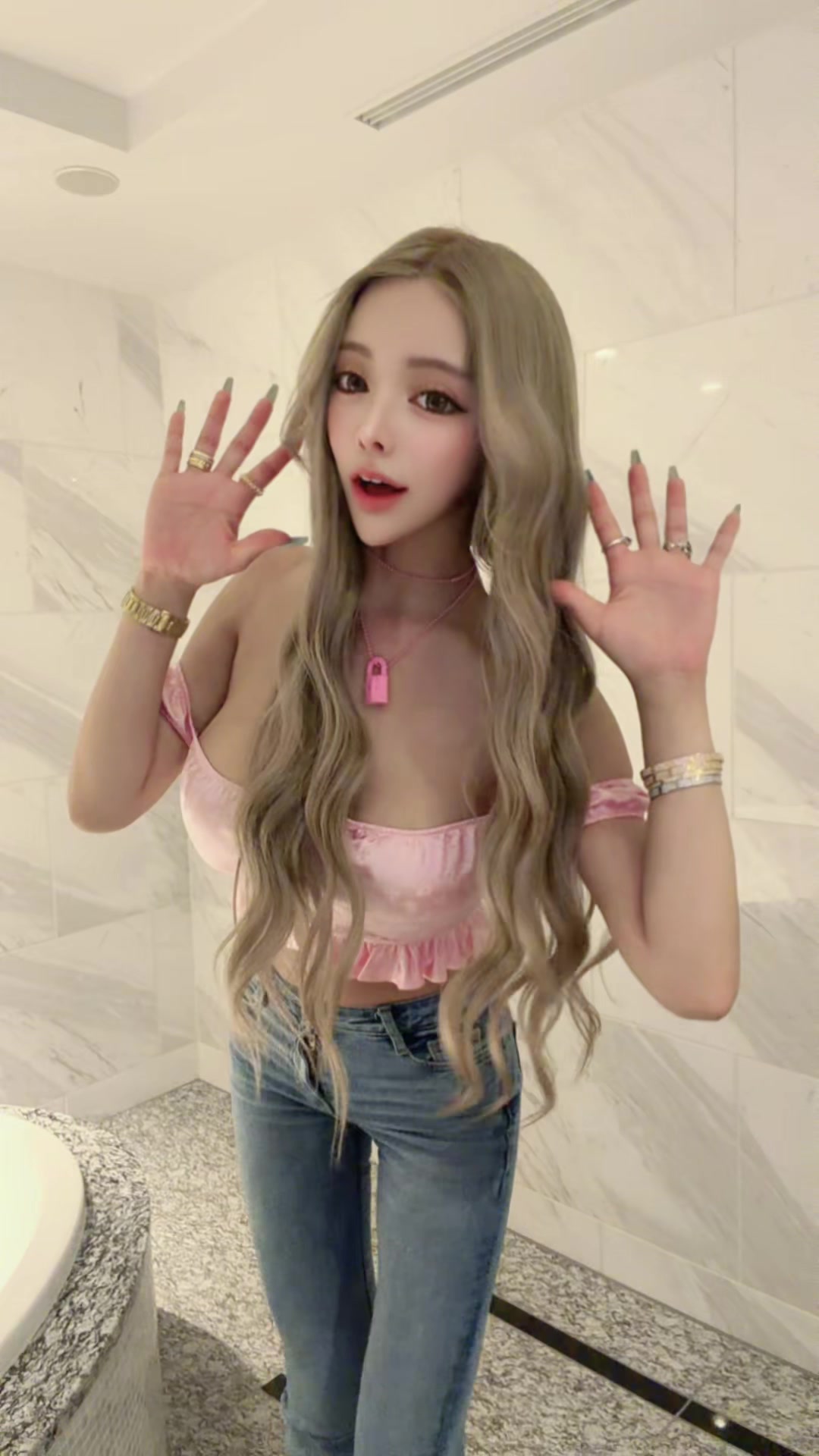 @RIRI