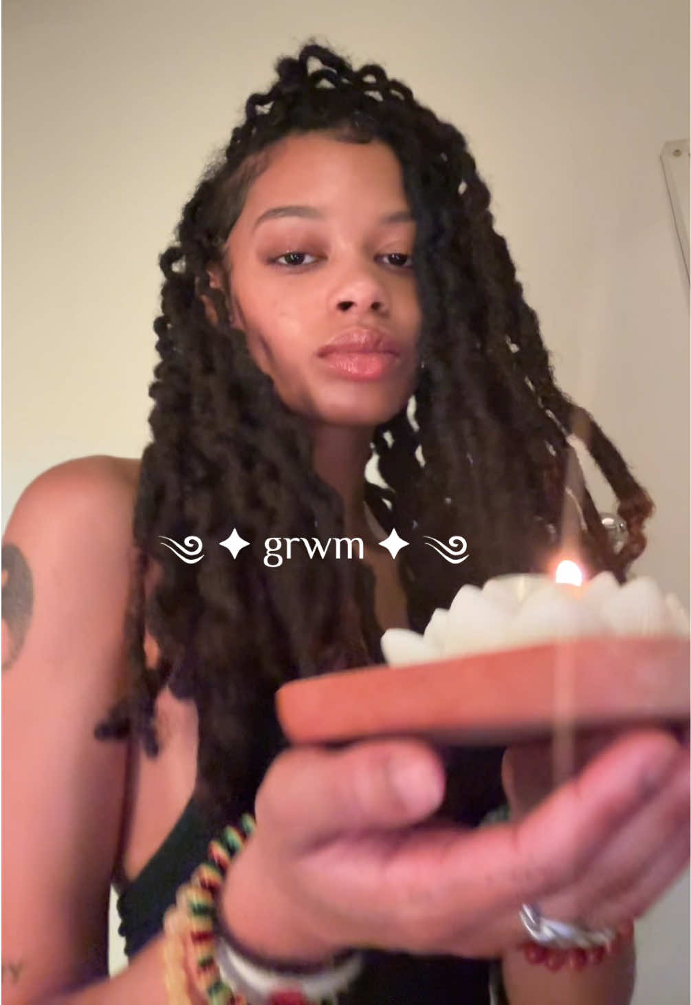 @Nia