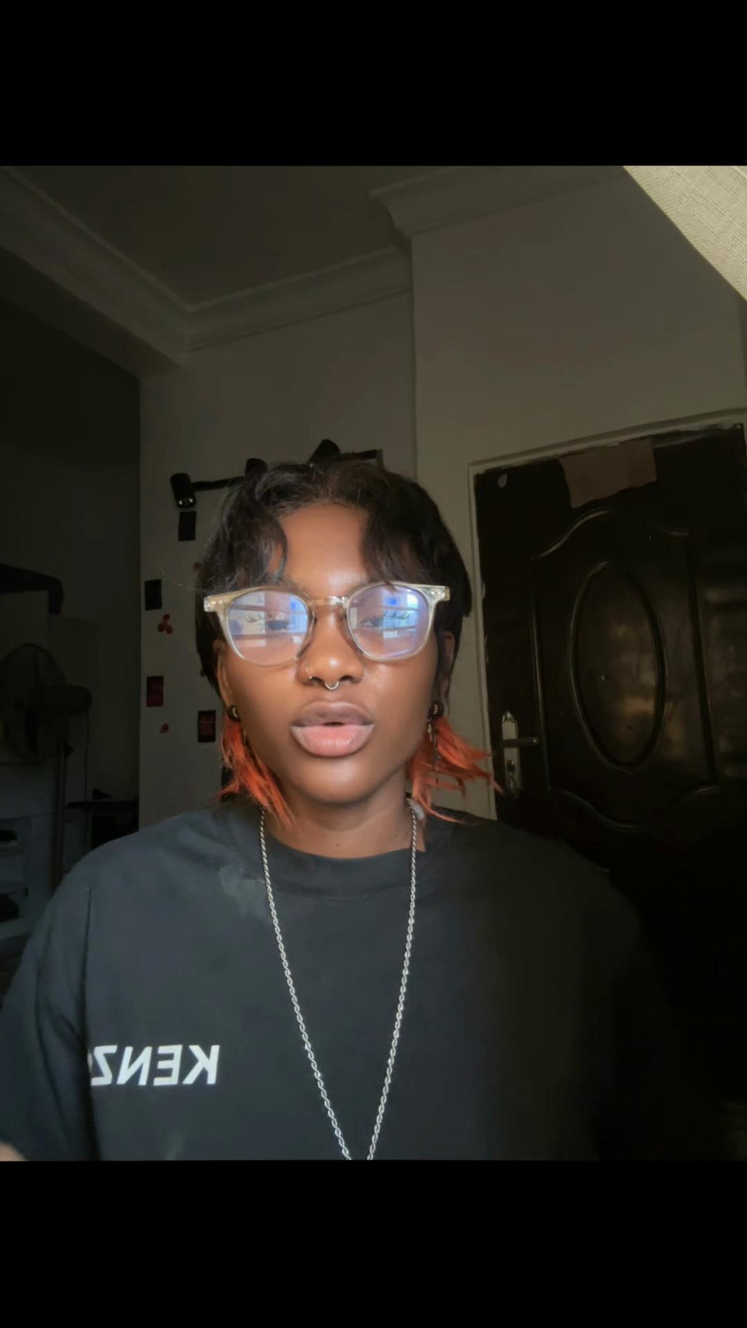 @𝑰𝒏𝒕𝒓𝒐𝒗𝒆𝒓𝒕👽