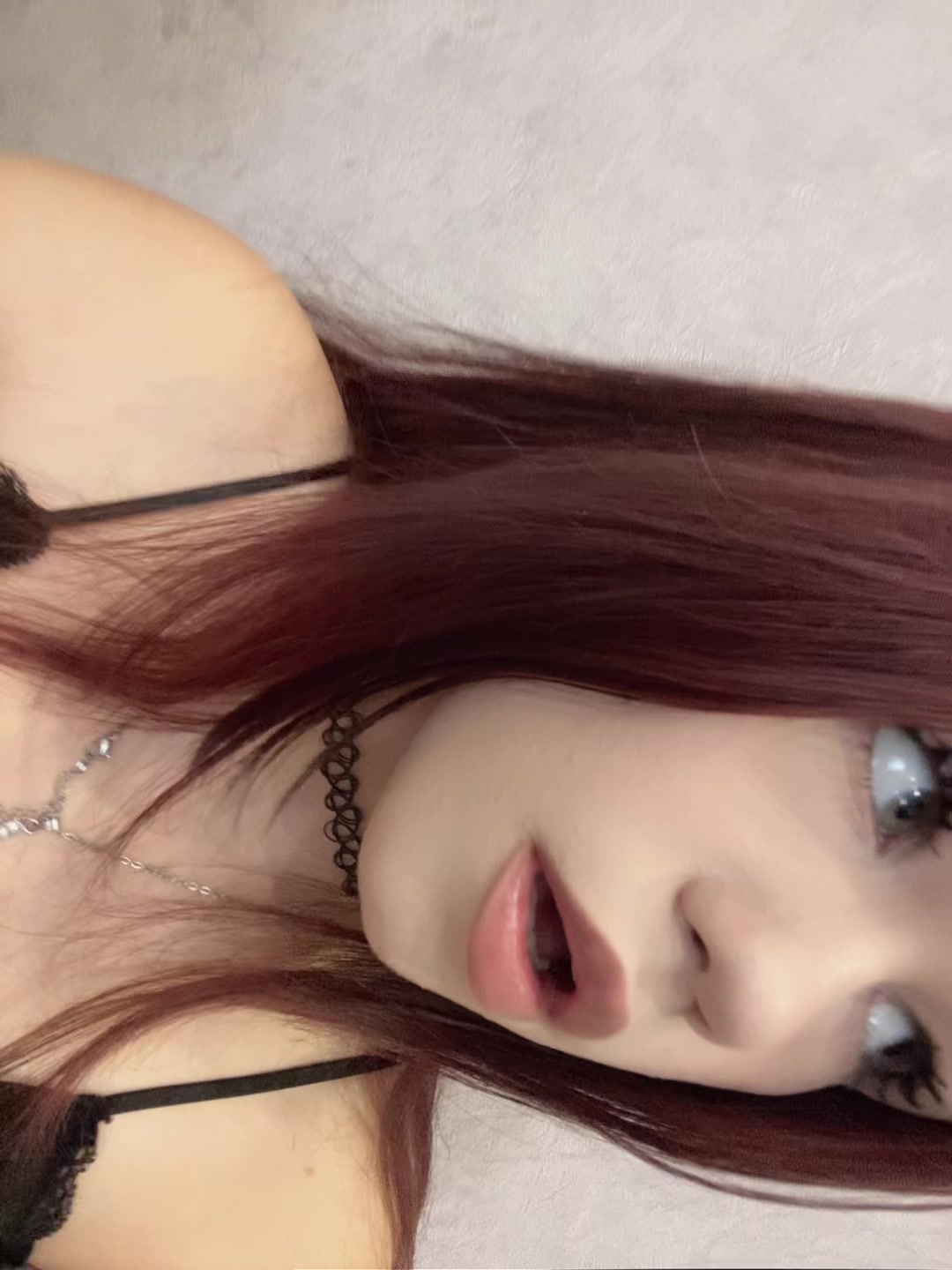 @v1kssa