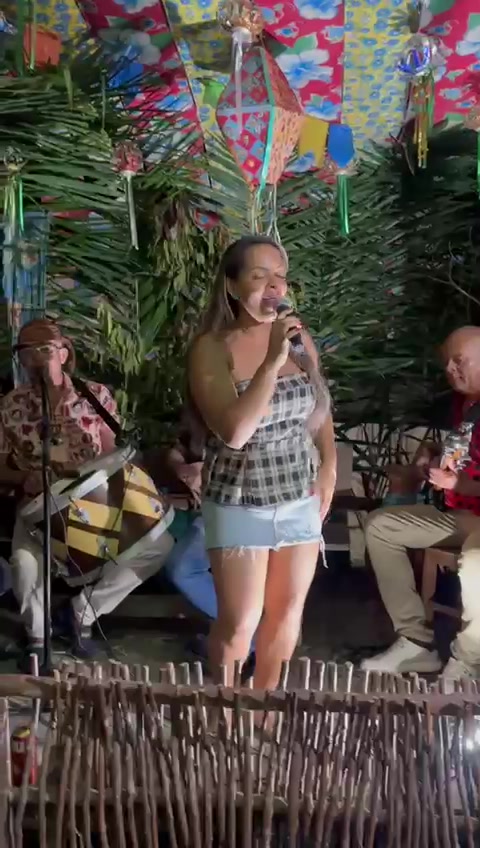 @kelma cantora 🎙️🎼