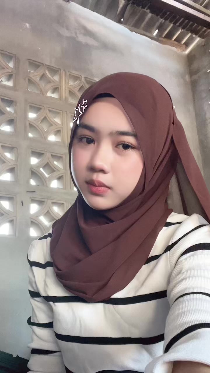 @Finiee