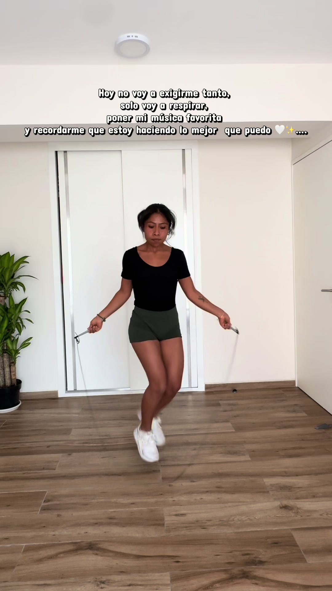 @Yalitza Aparicio Martínez