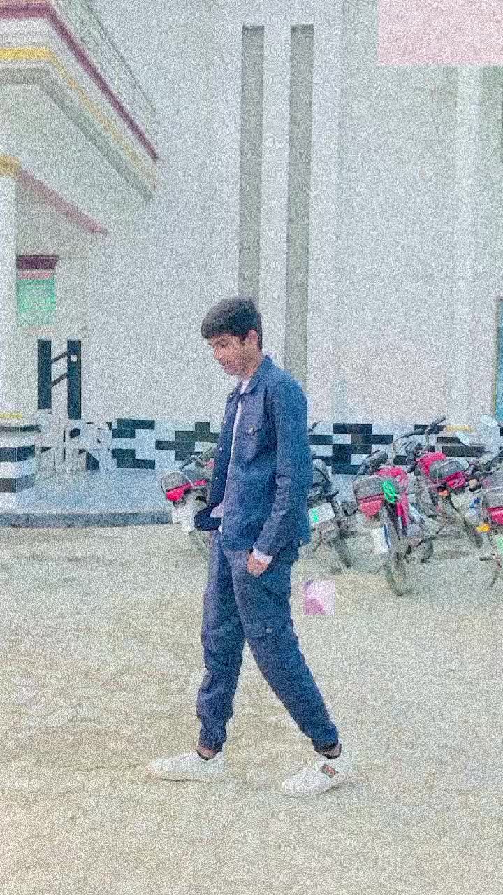 @♕𝒊𝑻𝒔 𝑴𝒆 𝑽𝑺 𝑴𝒆♕