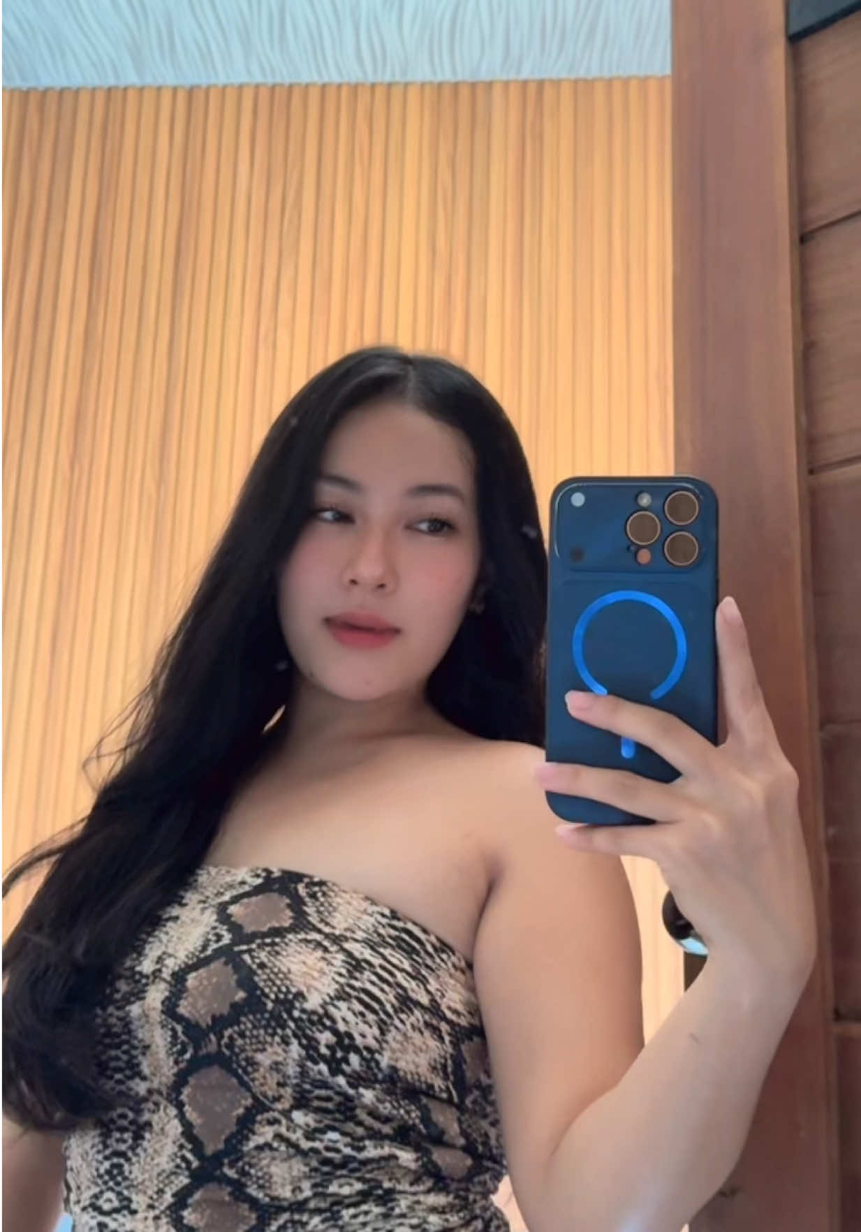 @irahdyy on ig