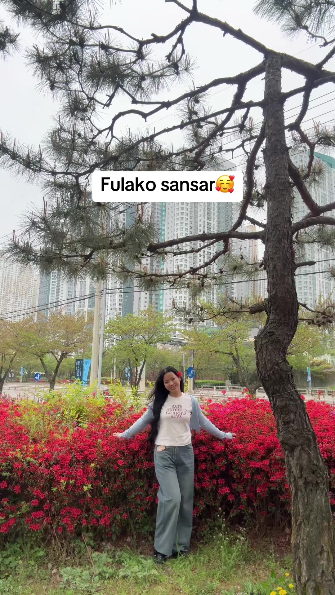 @Unee🍒