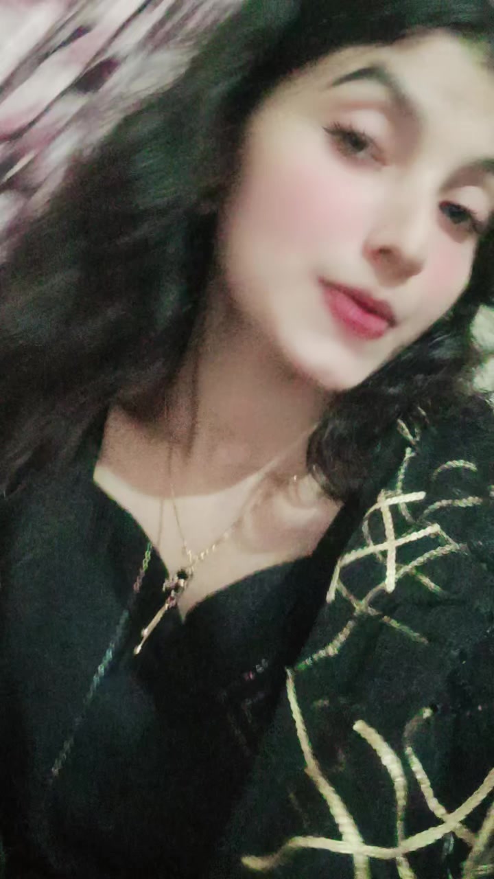 @- রহস্যময়ী
