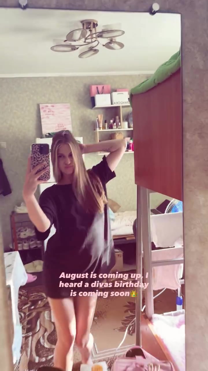 @TAMILA🧸