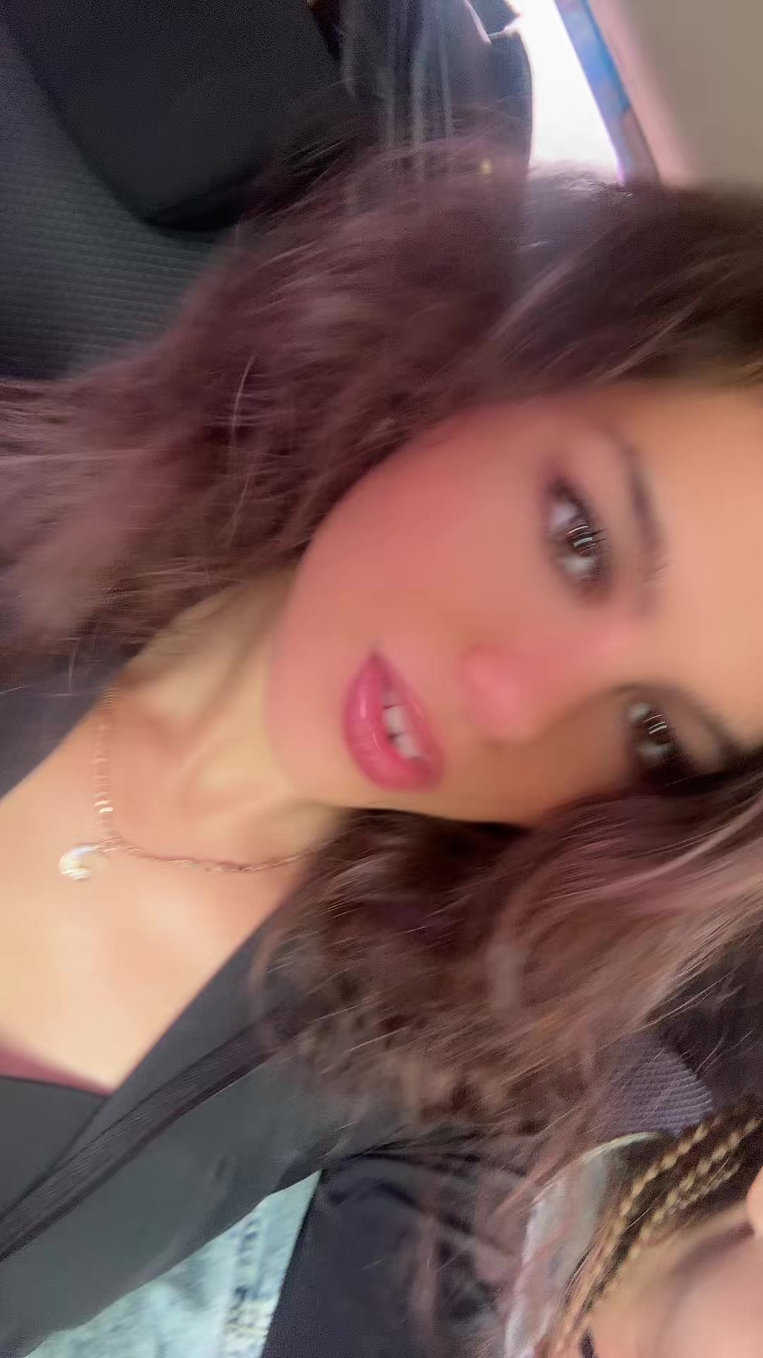 @Angelina Sherkhanova🐱👄