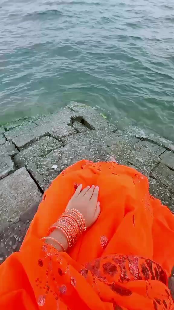 @🦢