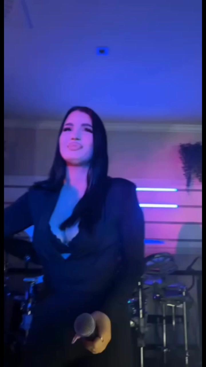 @Z.M.