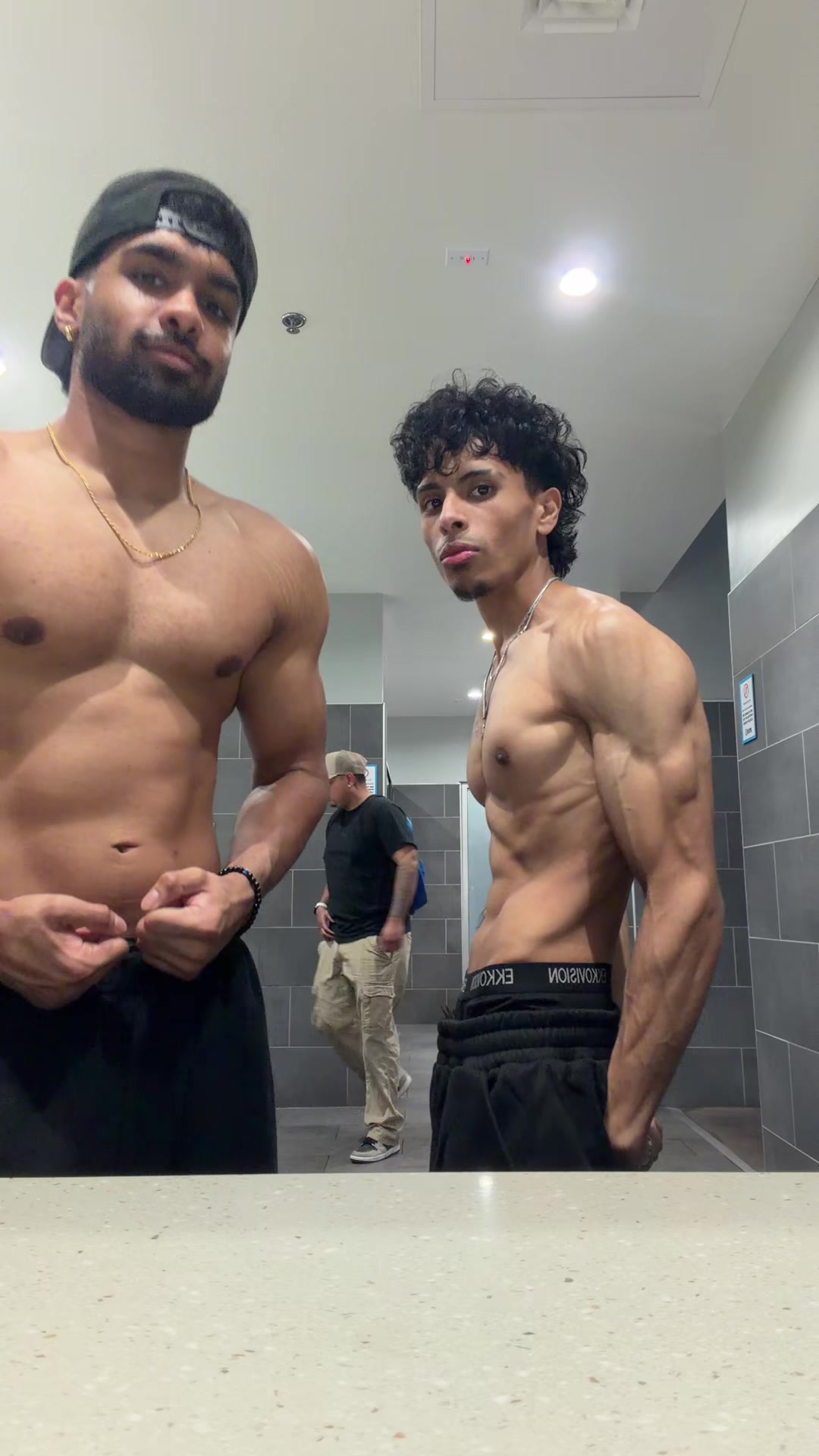 @sai
