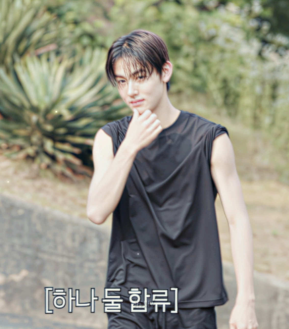 @โข nia