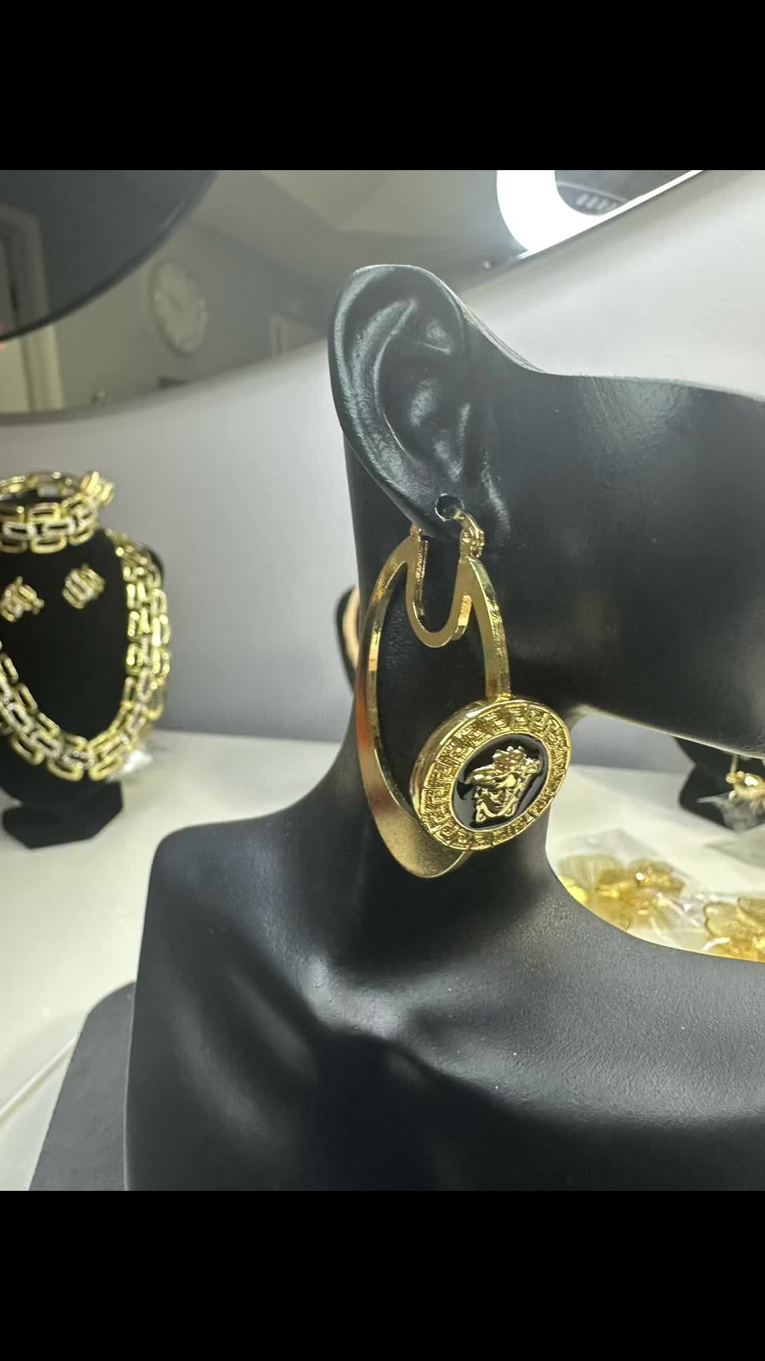 @TeeJewelry
