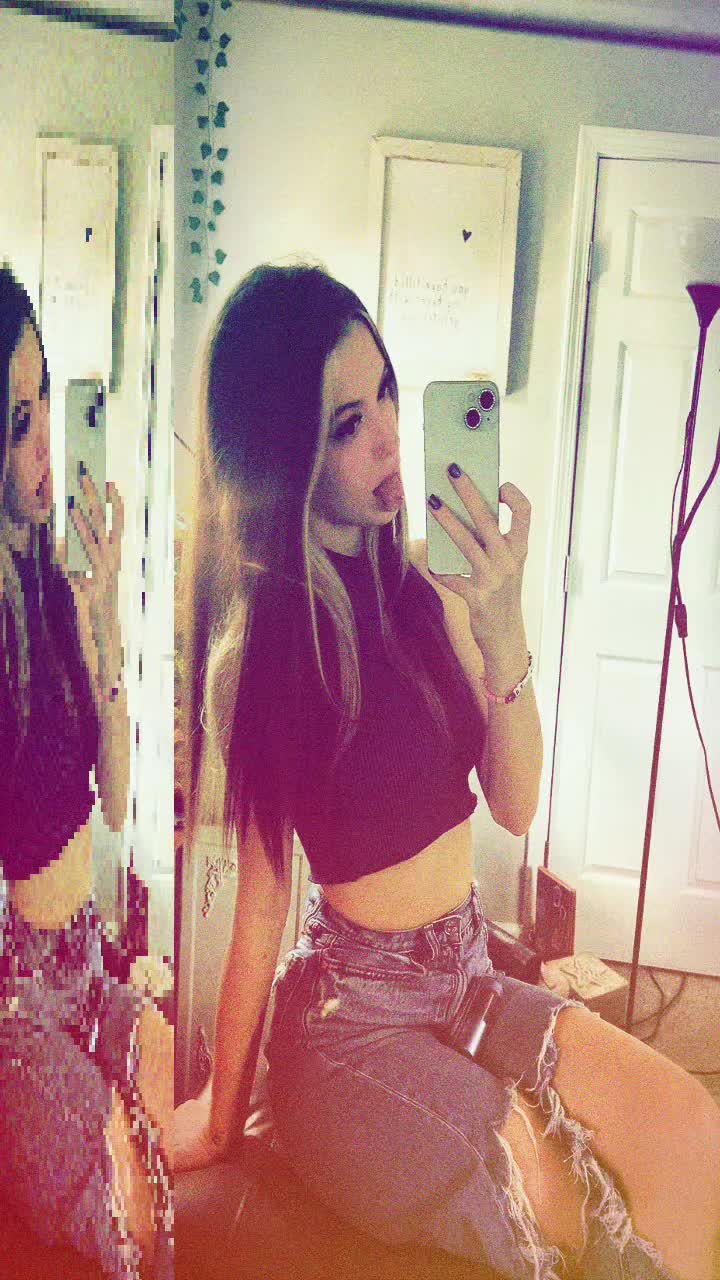 @ari ☆.