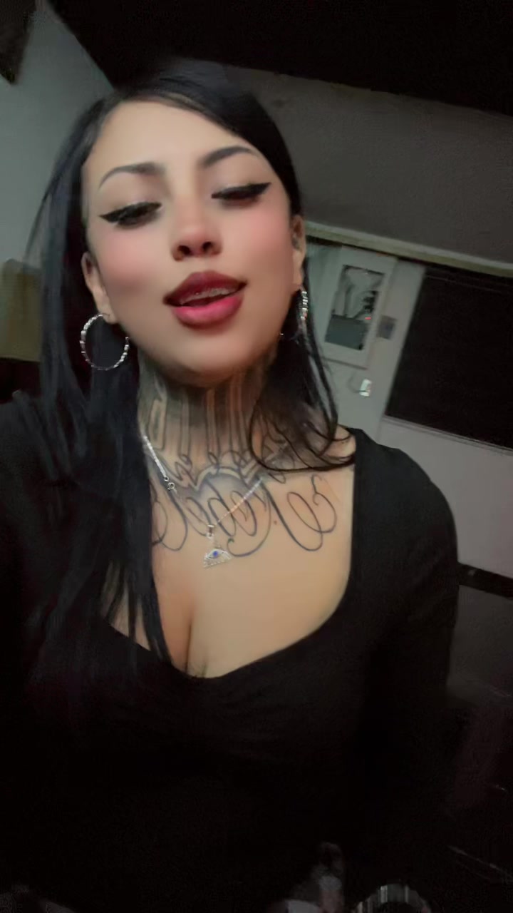 @Sharon 🖤
