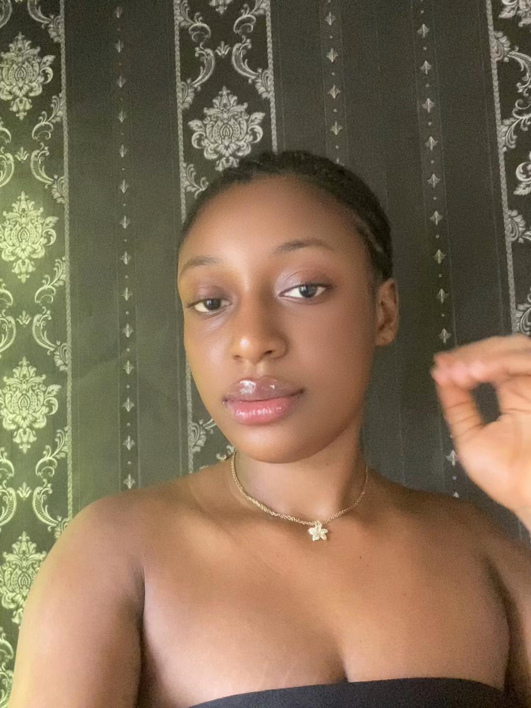 @Minka Ogar🖤🦋❤️
