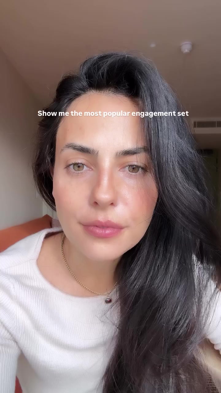 @cassandramamone