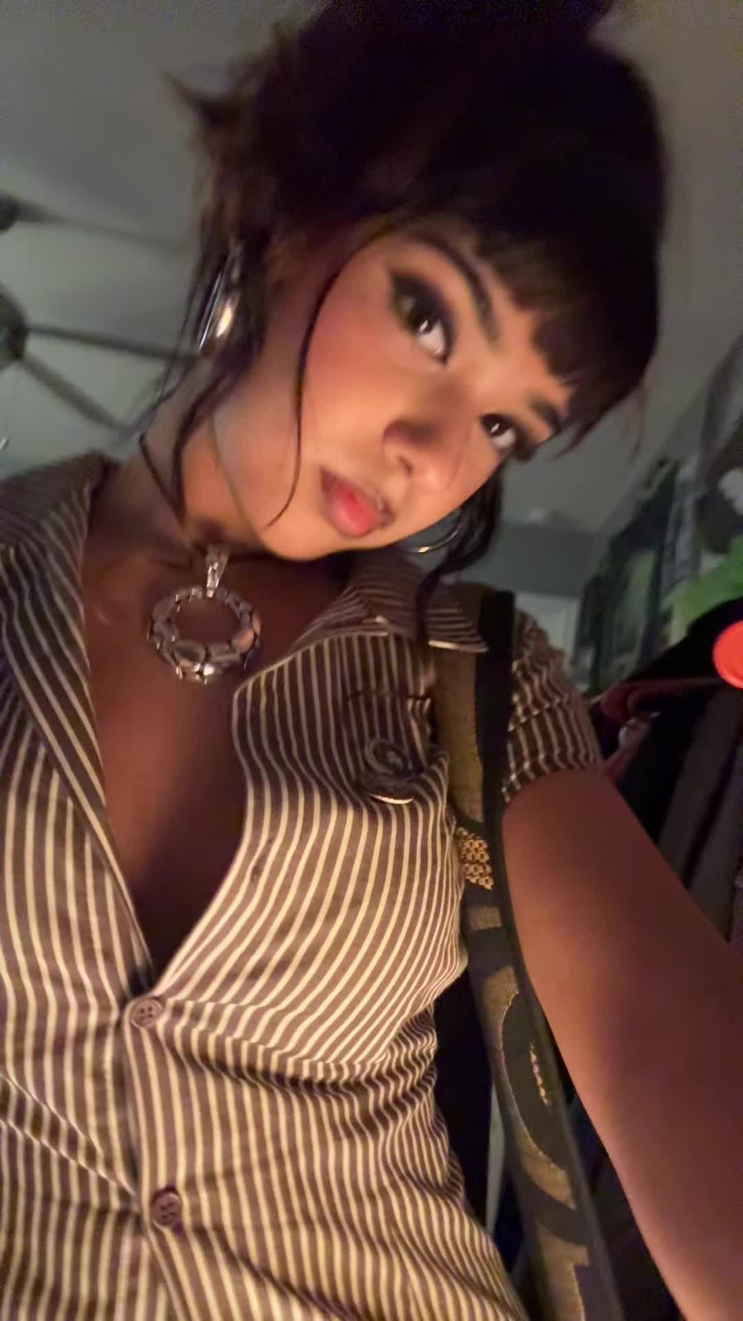 @Julia ⍟
