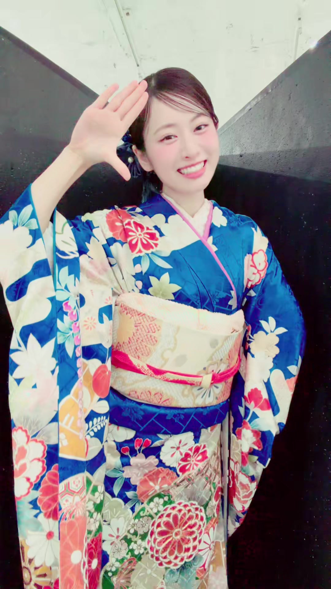 @ミス青山No.3 長谷川百々花