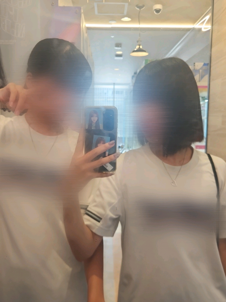 @りな