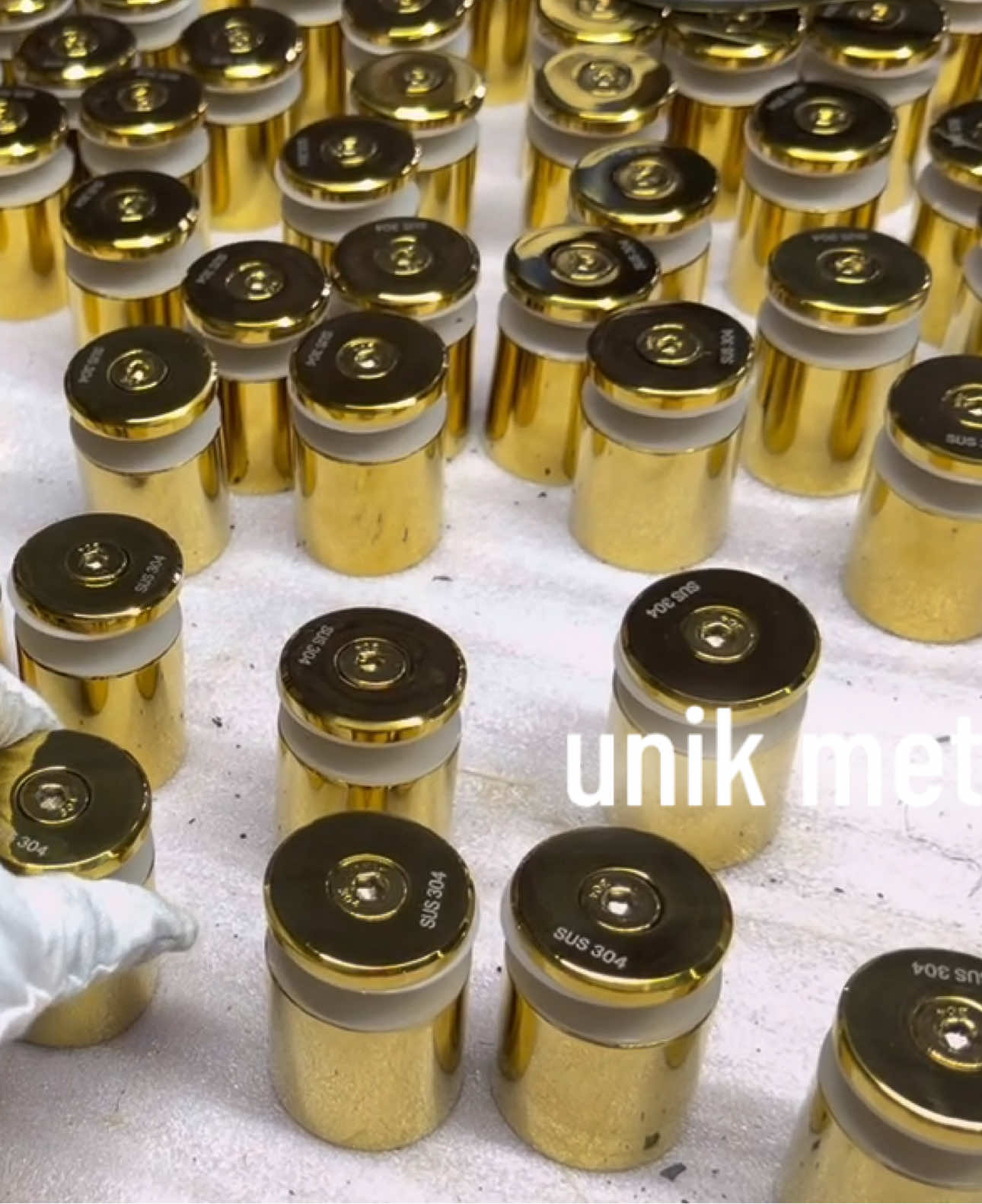 @China Glass & Railing Hardware