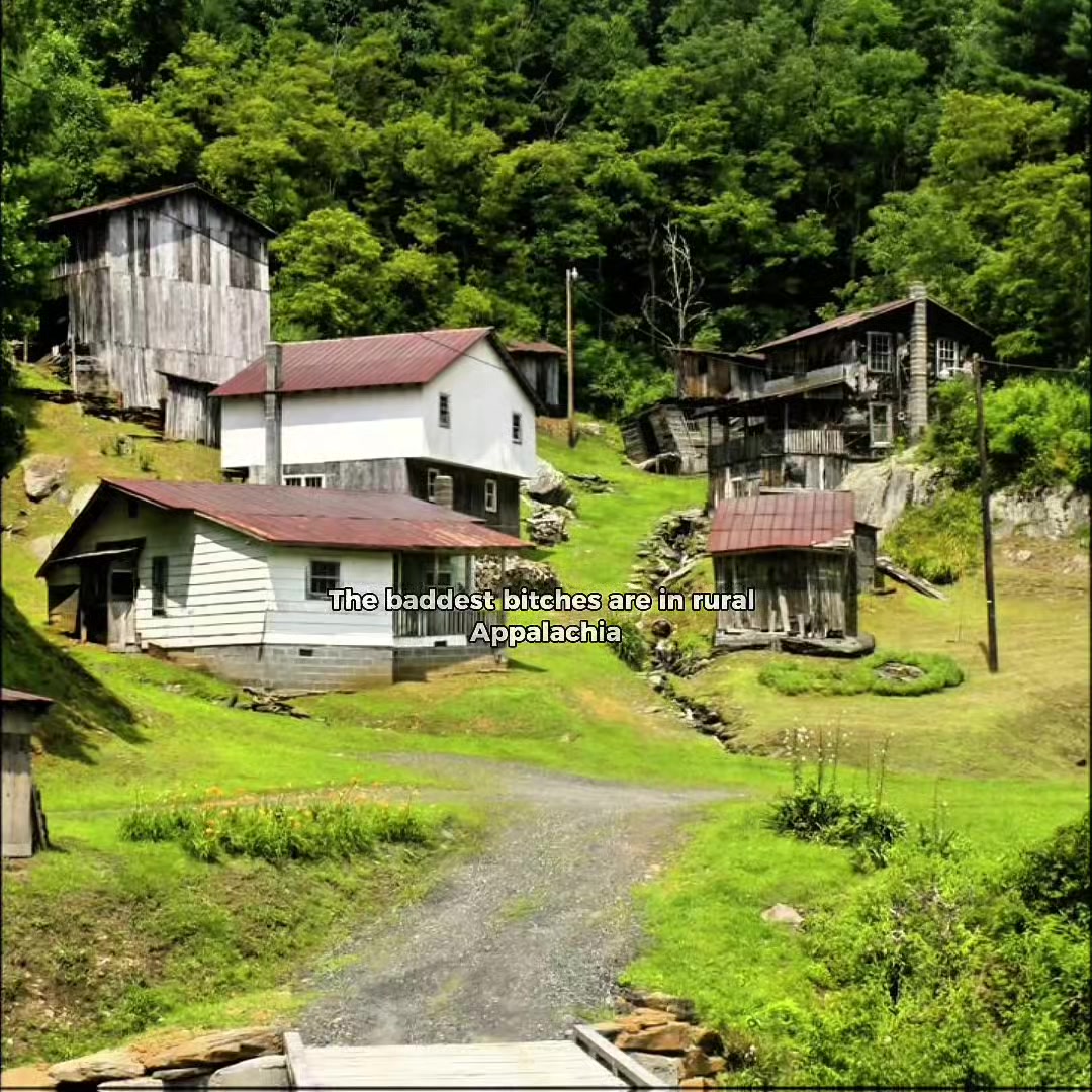 @𝗕𝗿𝗼𝗸𝗲𝗻 𝗟𝘆𝗿𝗶𝗰𝘀 🎧