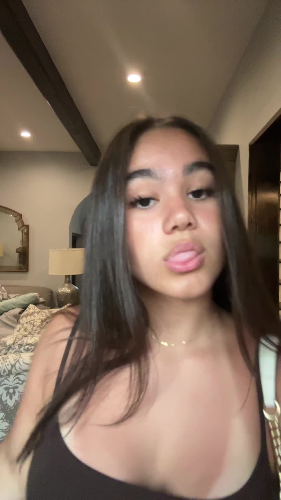 @sophia