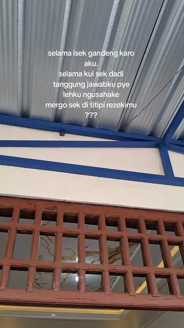 @76_INTERIOR RUMAH BOJONEGORO