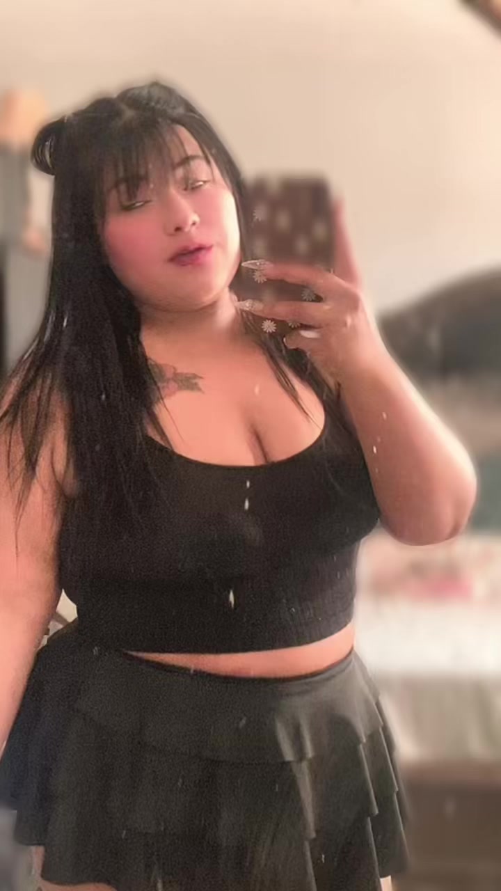 @Mitzy Morales😚👑